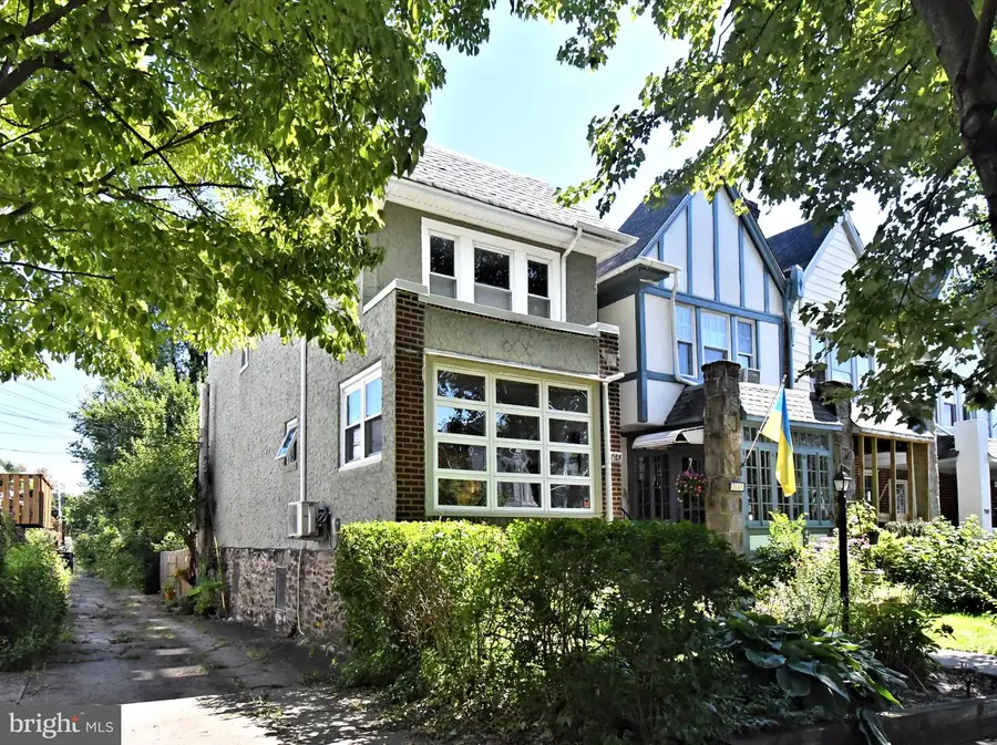7113 Cherokee St, Philadelphia, PA 19119 - #2