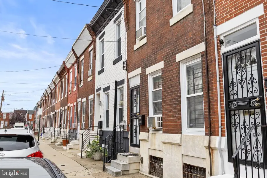 1734 Pierce St, Philadelphia, PA 19145 - #2