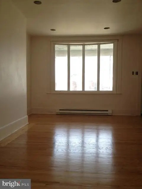 5720-3801 N Lambert St, Philadelphia, PA 19138 - #2