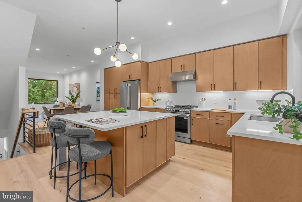 267 Delmar St, Philadelphia, PA 19128 - #1