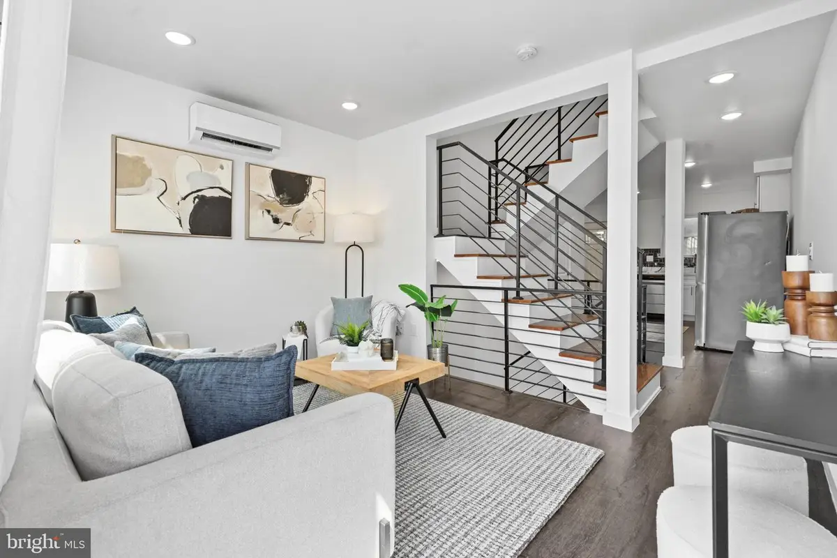 39 W Wildey St, Philadelphia, PA 19123 - #1