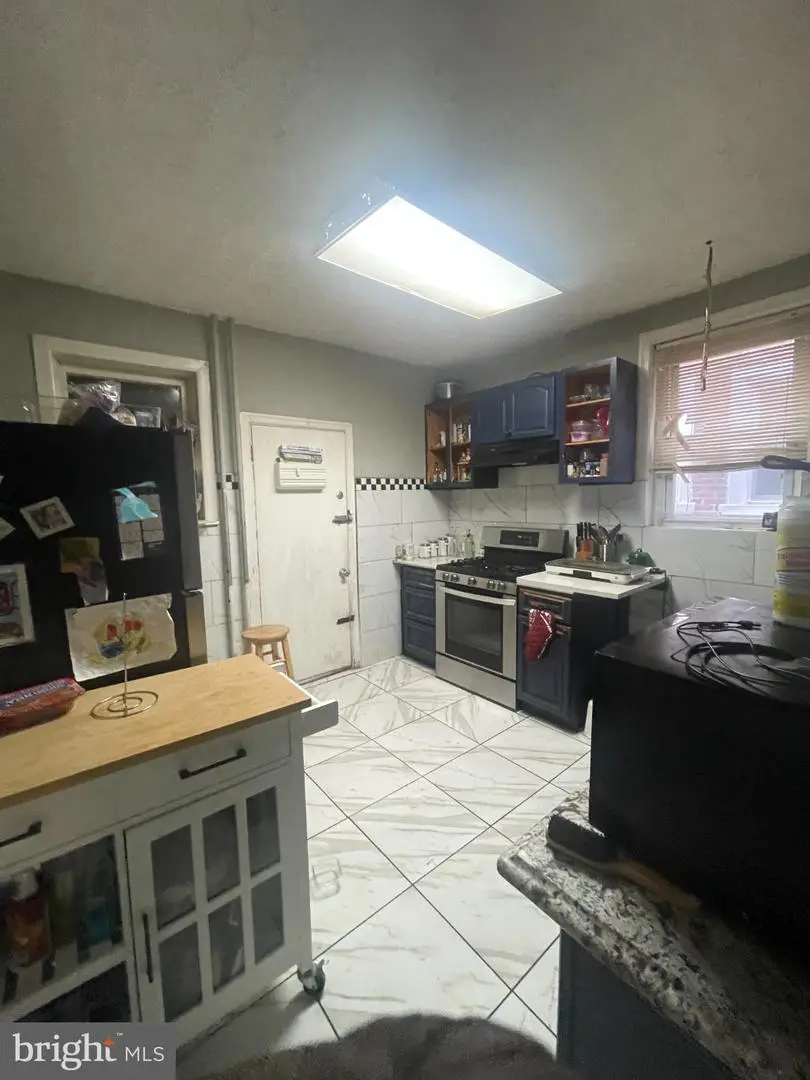 1102 W Wyoming Ave, Philadelphia, PA 19140 - #3