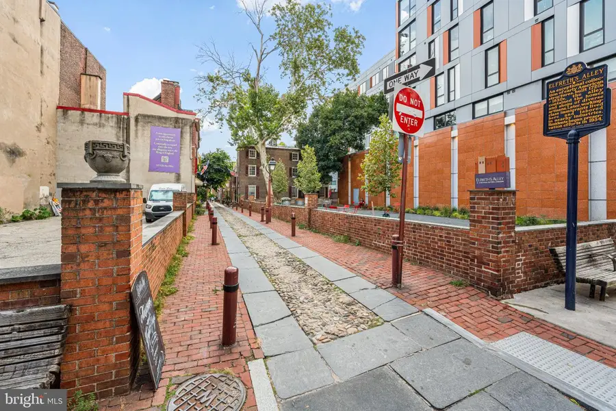 130 N 2nd St #4e2, Philadelphia, PA 19106 - #3