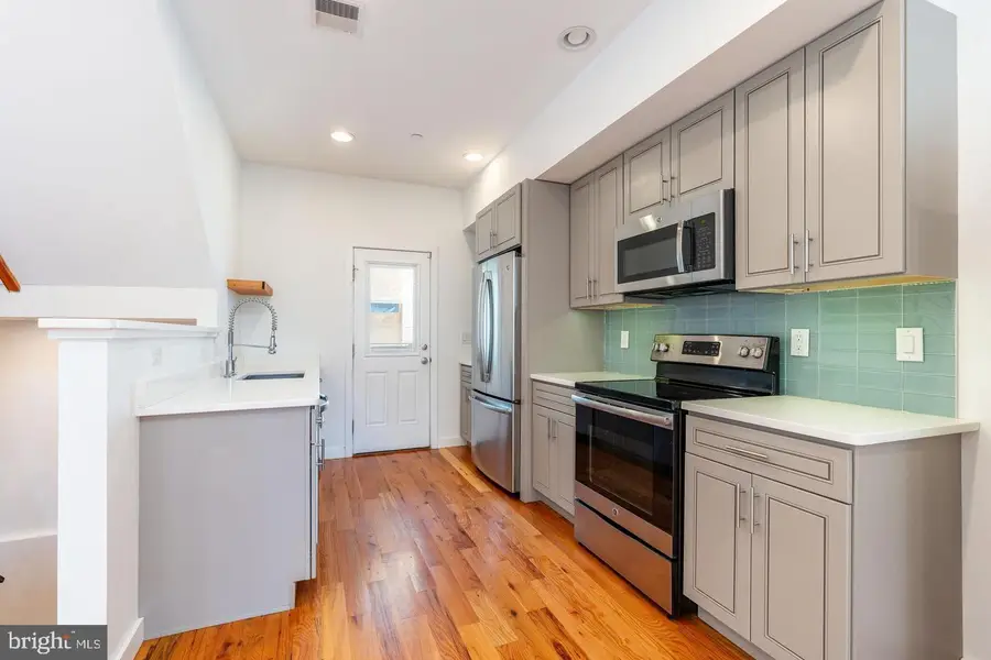 1719 Erdman St, Philadelphia, PA 19130 - #3