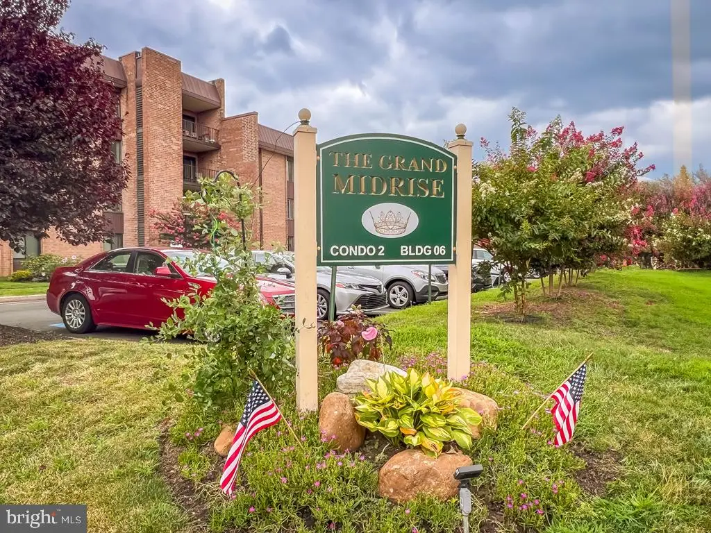 6311-00 Delaire Landing Rd #311, Philadelphia, PA 19114 - #1