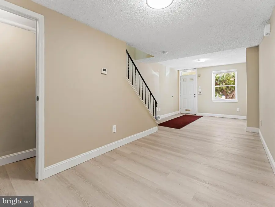 1519 W Thompson St, Philadelphia, PA 19121 - #3