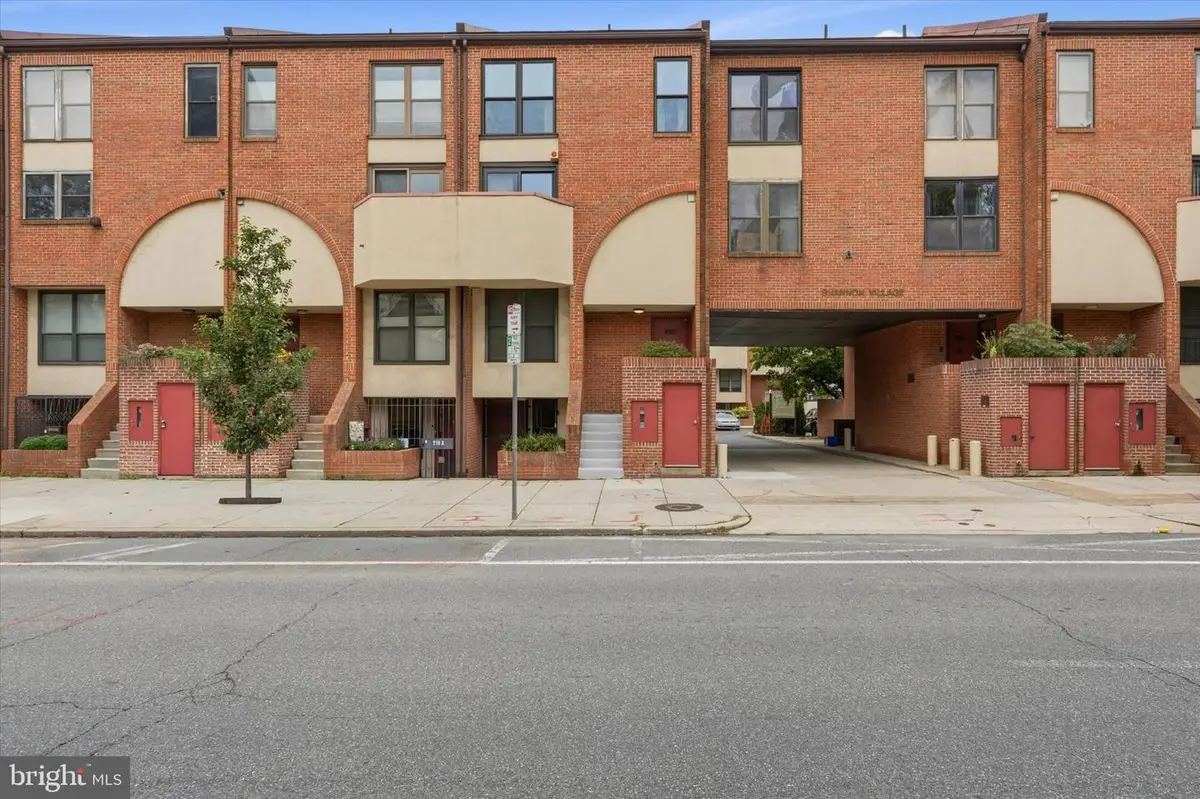 220 N 22nd St #b, Philadelphia, PA 19103 - #1