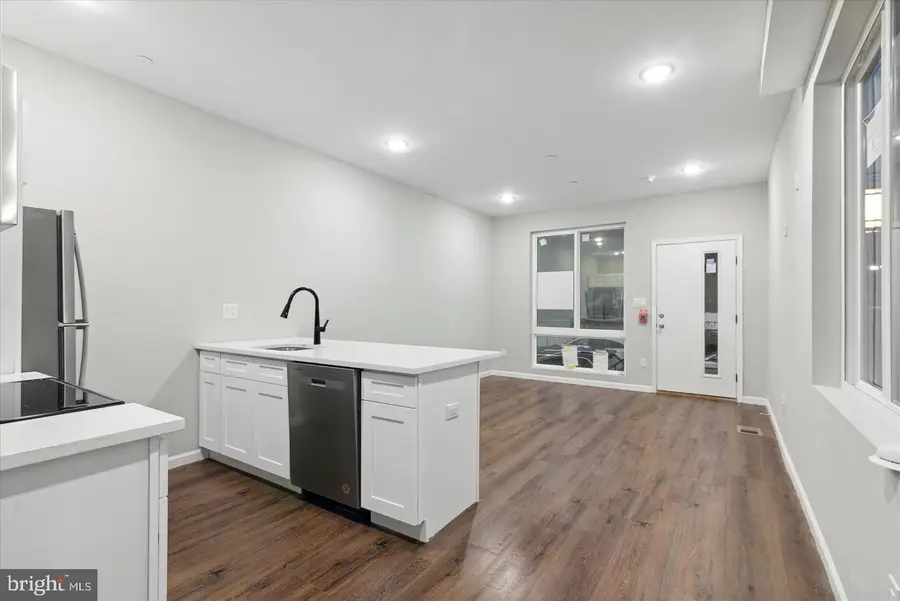 1230 N Marshall St, Philadelphia, PA 19122 - #3