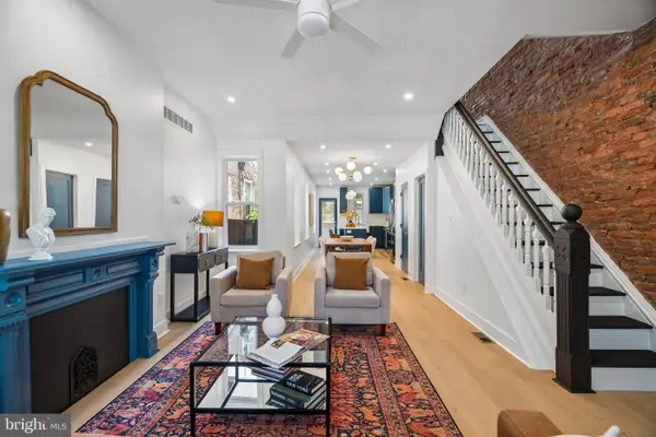 2908 W Girard Ave, PHILADELPHIA, PA 19130