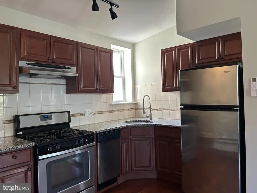1421 S 20th St, Philadelphia, PA 19146 - #2