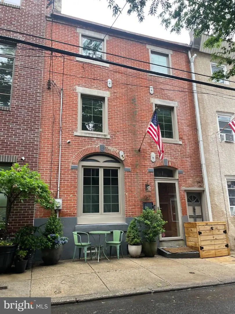 957 N Lawrence, Philadelphia, PA 19123 - #1