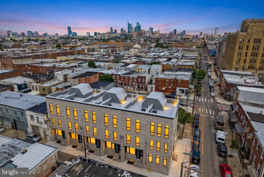 907 Emily St, Philadelphia, PA 19148 - #2