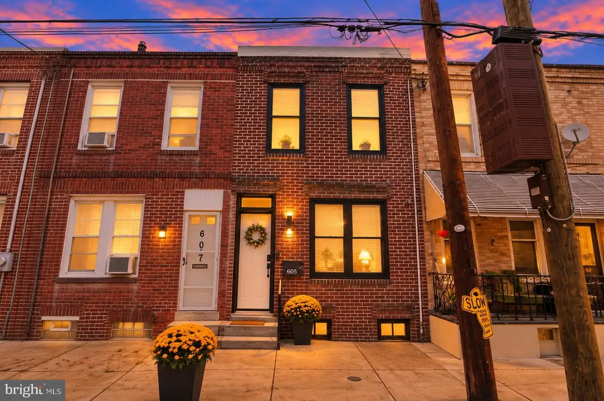 605 Dudley St, Philadelphia, PA 19148 - #1
