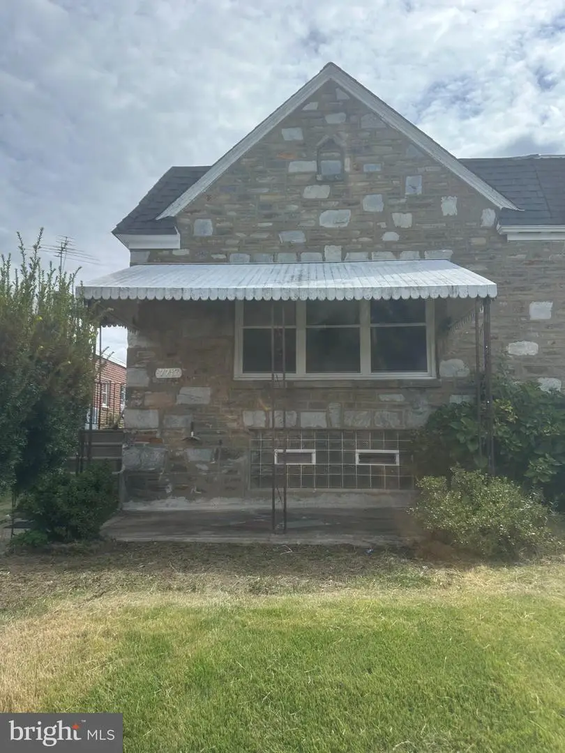 7747 Richard St, Philadelphia, PA 19152 - #1