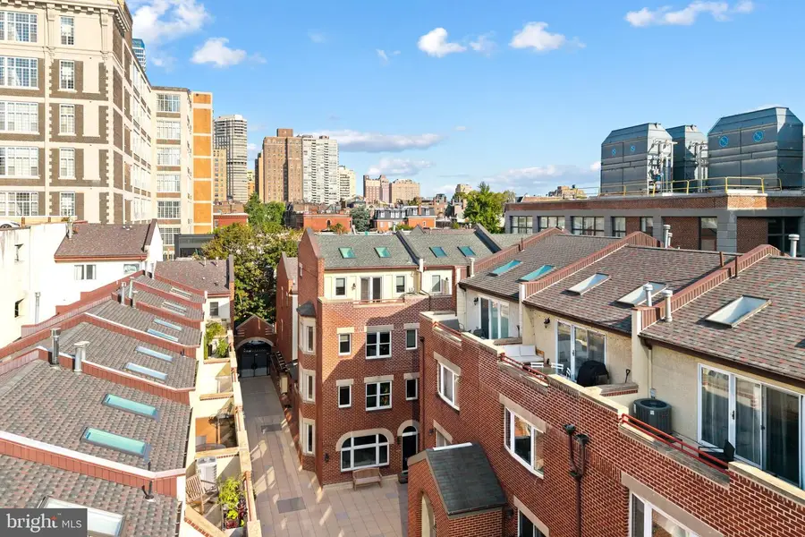 212 S 24th St #2406, Philadelphia, PA 19103 - #3