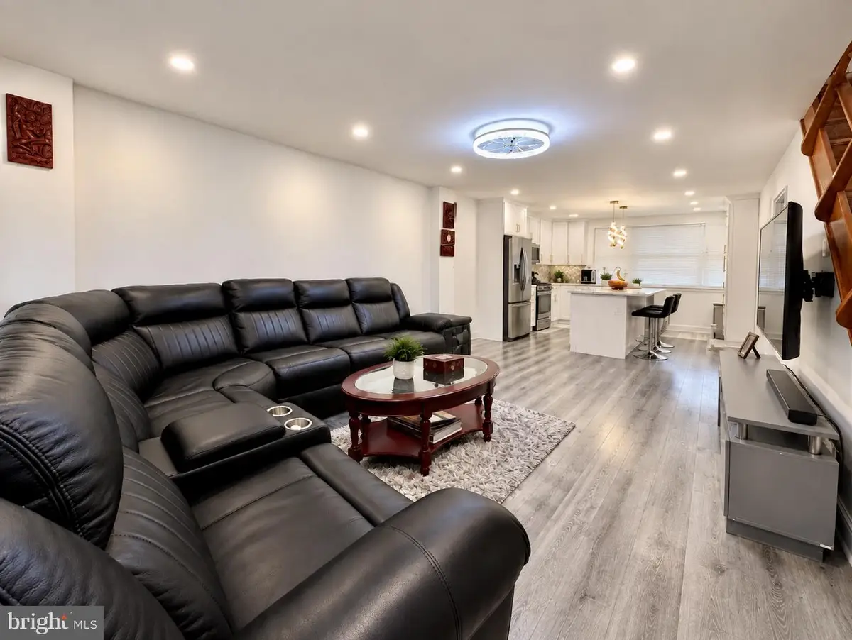 2026 S Newkirk St, Philadelphia, PA 19145 - #1