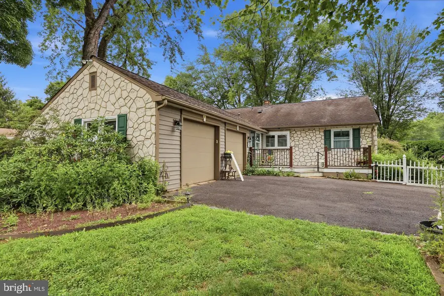 68 E Earlham St, Philadelphia, PA 19144 - #3