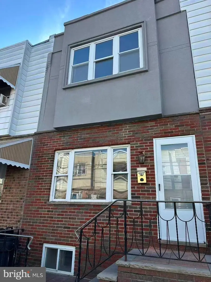 2634 S 10th St, Philadelphia, PA 19148 - #1