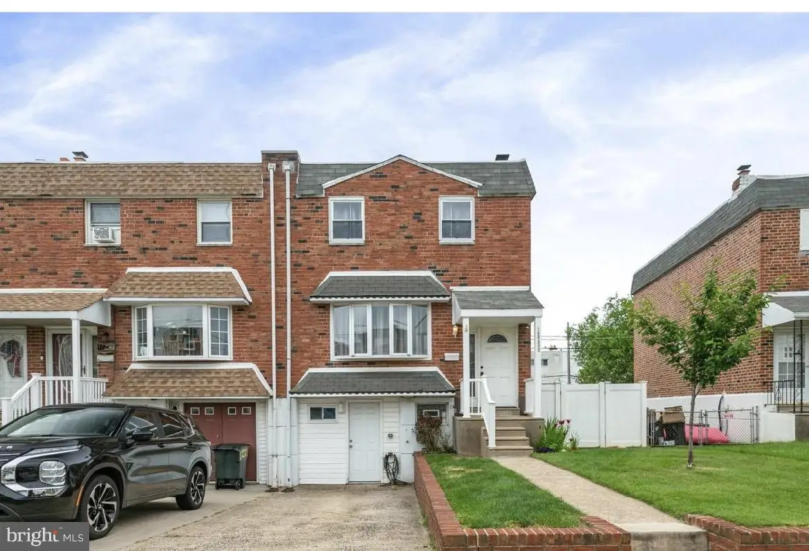 12230 Medford Rd, Philadelphia, PA 19154 - #1