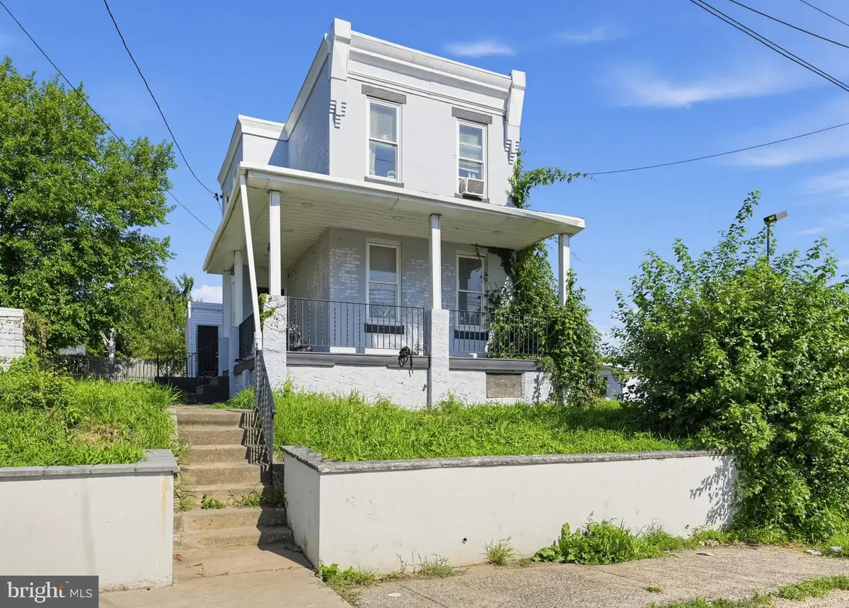 6112 Keystone St, Philadelphia, PA 19135 - #1