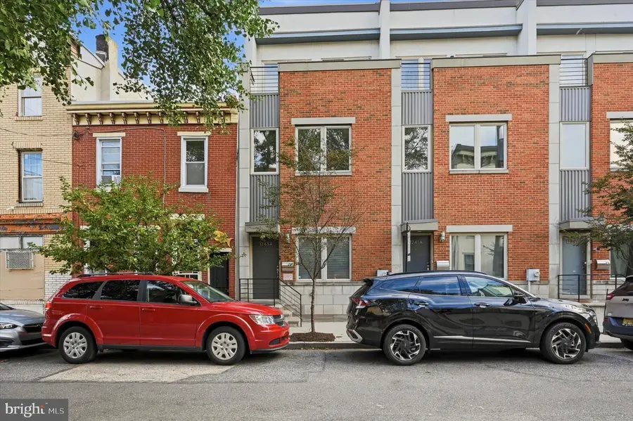 1243 Crease St #1, Philadelphia, PA 19125 - #2