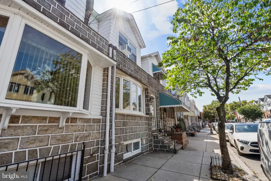 2705 S 16th St, Philadelphia, PA 19145 - #3