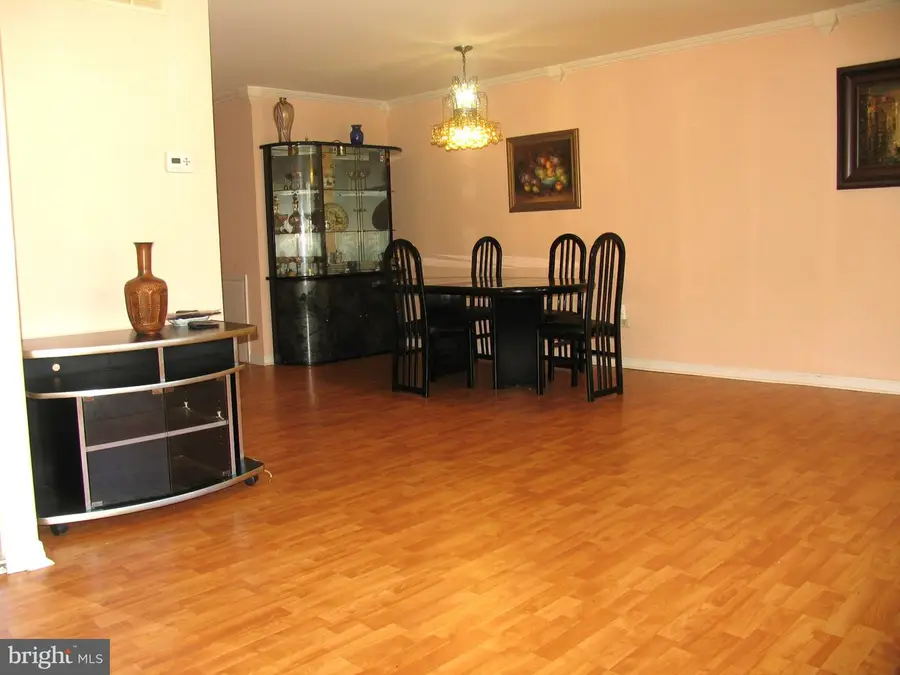 10671 Halstead St, Philadelphia, PA 19116 - #2
