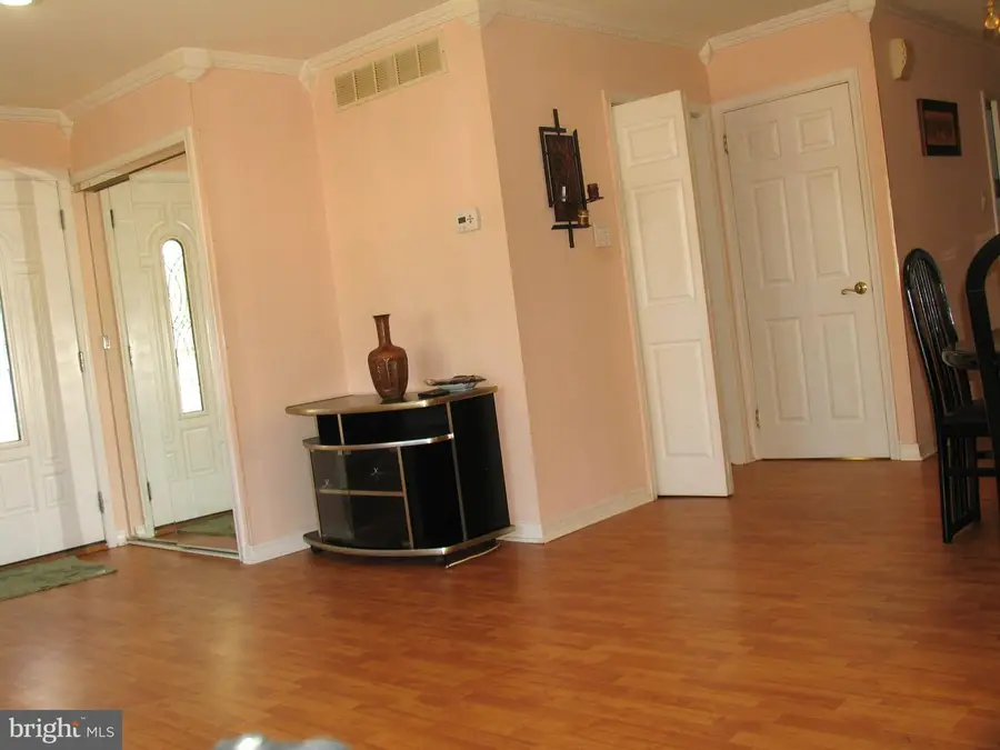 10671 Halstead St, Philadelphia, PA 19116 - #3