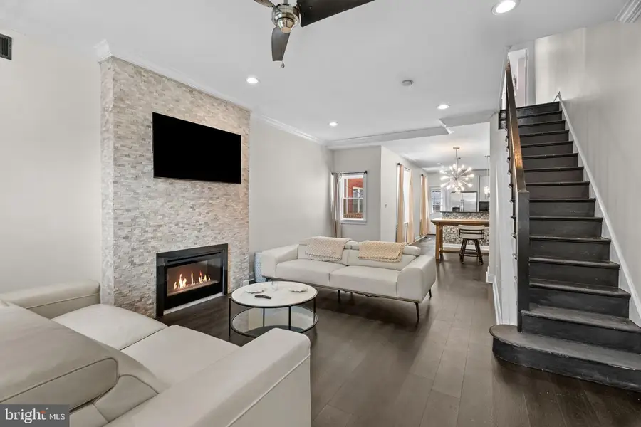 842 N 28th St, Philadelphia, PA 19130 - #2