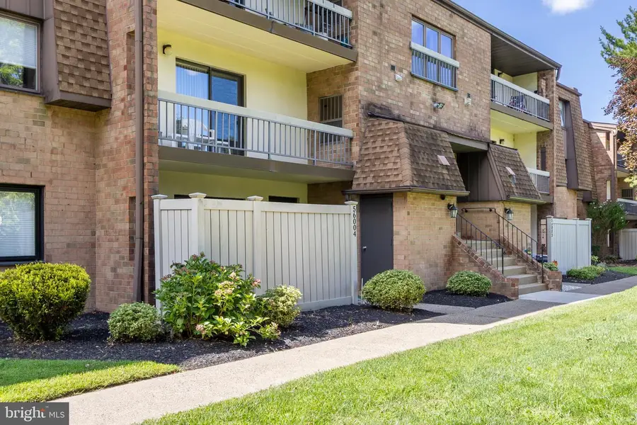 56004 Delaire Landing Rd #7d, Philadelphia, PA 19114 - #2