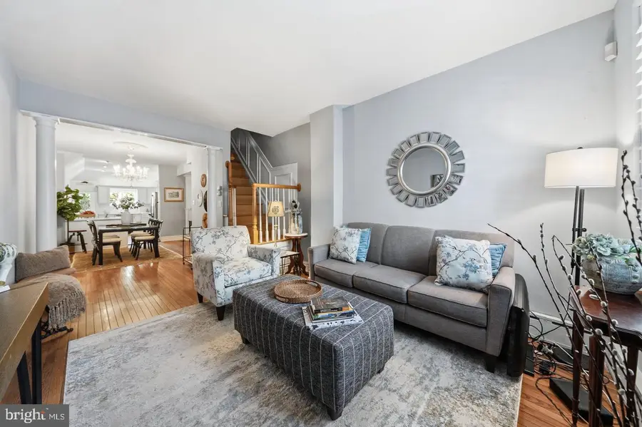 610 Pine St, Philadelphia, PA 19106 - #3