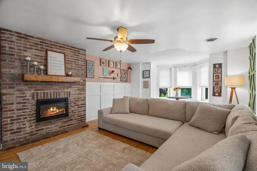 122 Sumac St, Philadelphia, PA 19128 - #3