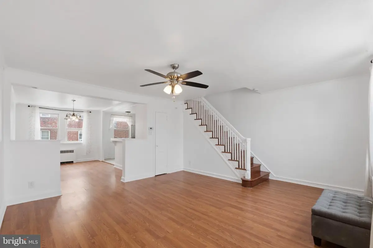 559 E Comly St, Philadelphia, PA 19120 - #1