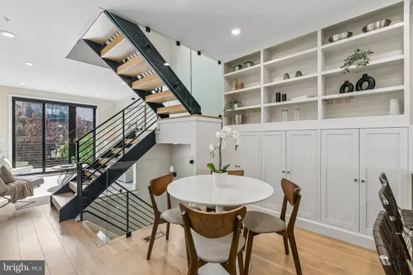 2825 Cambridge St, PHILADELPHIA, PA 19130