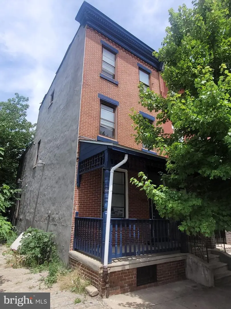 4155 Cambridge St, Philadelphia, PA 19104 - #1
