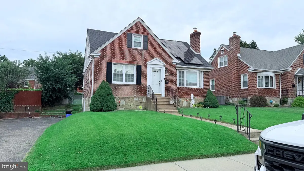 7320 Hasbrook Ave, Philadelphia, PA 19111 - #1