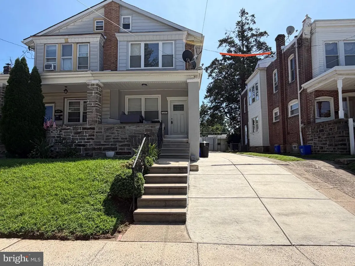 7245 Claridge St, Philadelphia, PA 19111 - #1