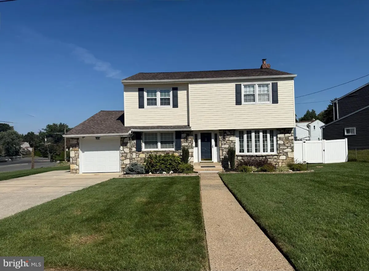 149 Laurie Ln, Philadelphia, PA 19115 - #1