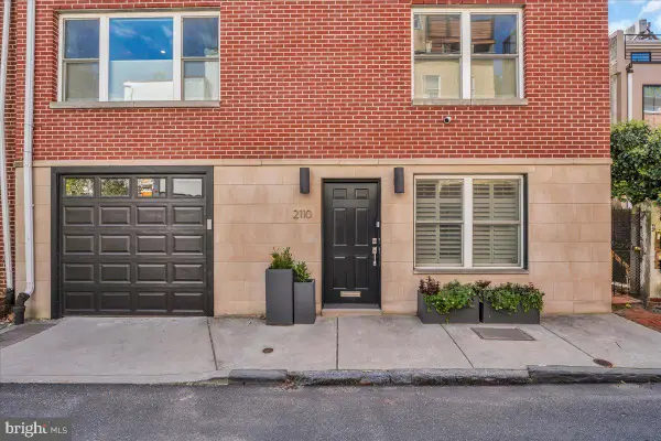 2110-2112 Tryon St, PHILADELPHIA, PA 19146