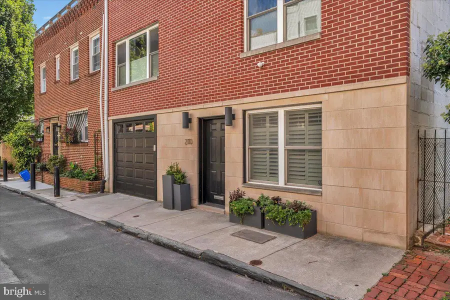 2110-2112 Tryon St, Philadelphia, PA 19146 - #2