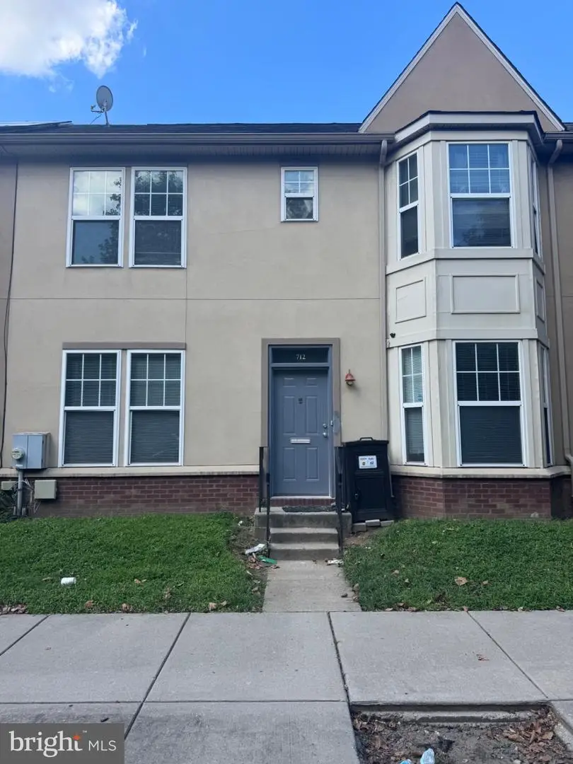 712 S Juniper St, Philadelphia, PA 19147 - #1