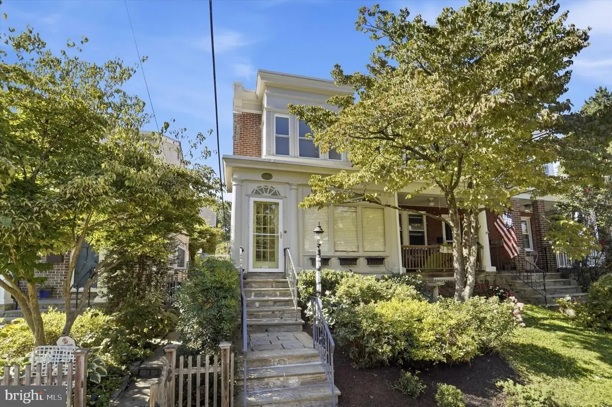 147 W Meade St, Philadelphia, PA 19118 - #1