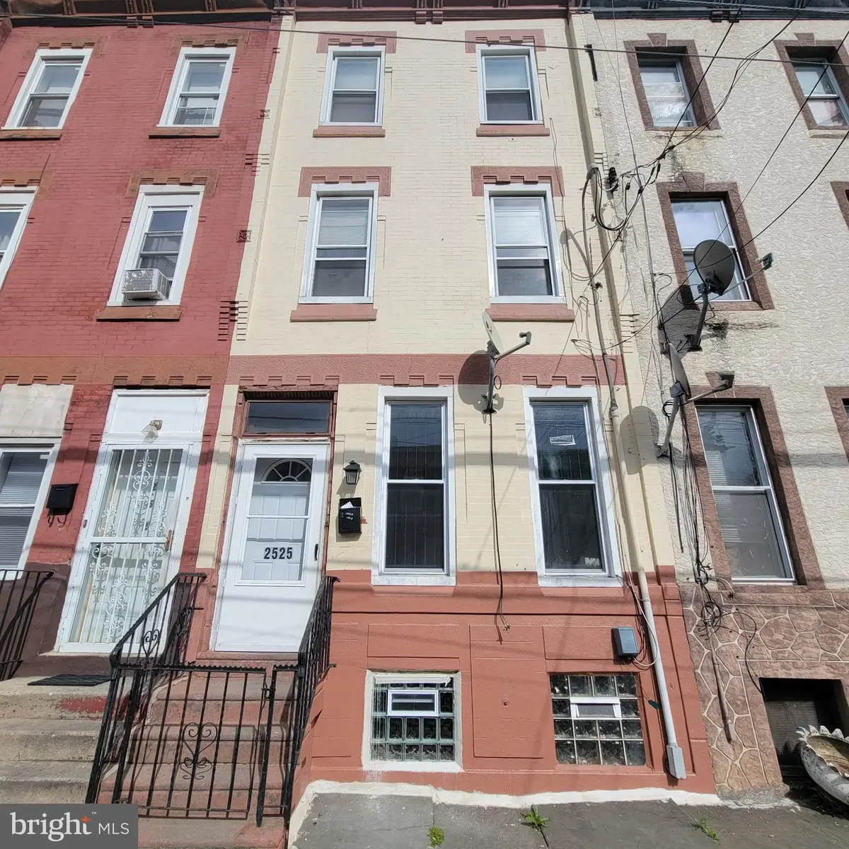 2525 N 12th St, Philadelphia, PA 19133 - #1