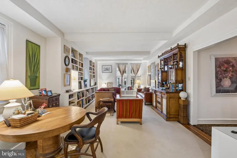 1901 Walnut St #4f, Philadelphia, PA 19103 - #2