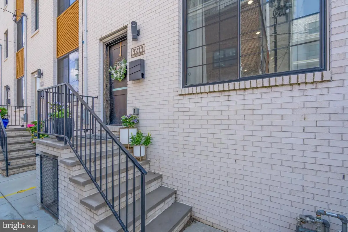 3213 Chatham St, Philadelphia, PA 19134 - #1
