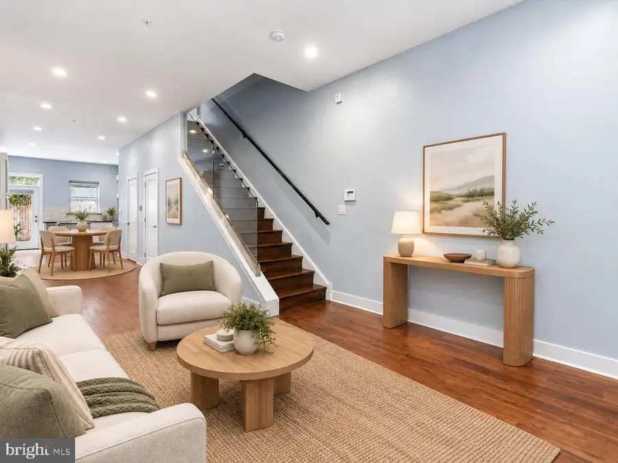 1118 E Oxford St, Philadelphia, PA 19125 - #3