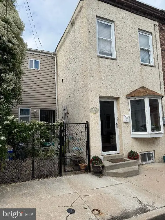 419 E Flora St E, Philadelphia, PA 19125 - #1