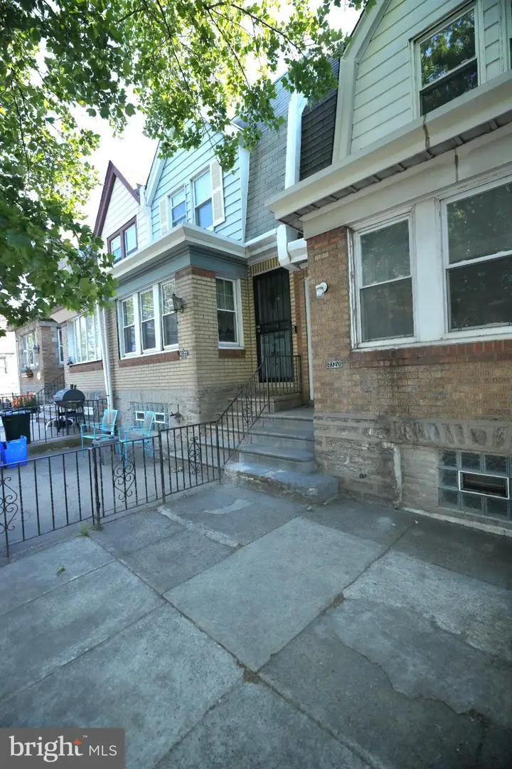 4120 Robbins St, Philadelphia, PA 19135 - #1