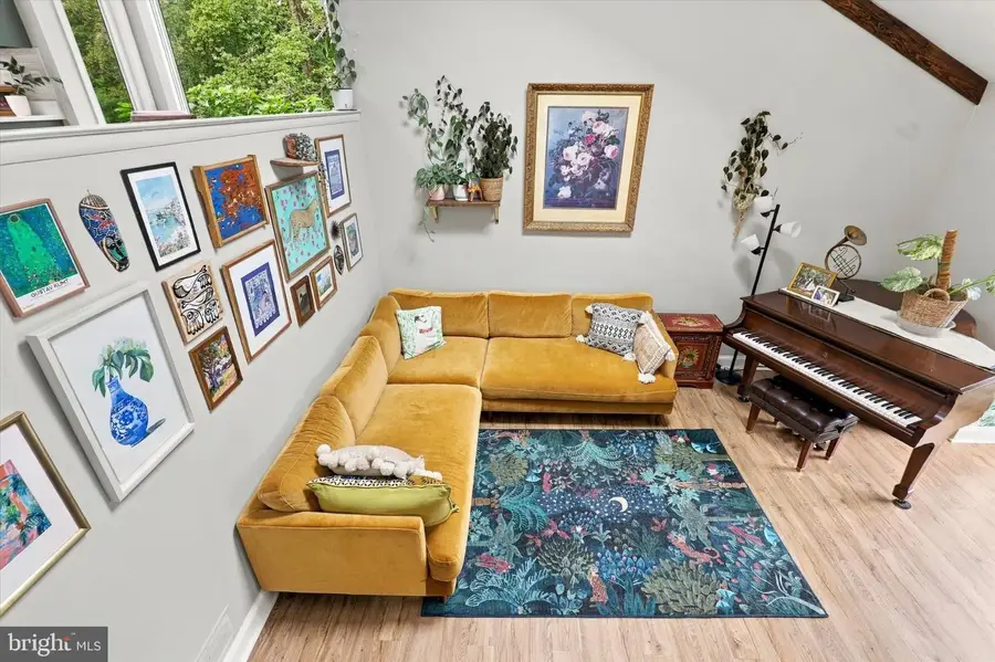 956 Caledonia St, Philadelphia, PA 19128 - #3