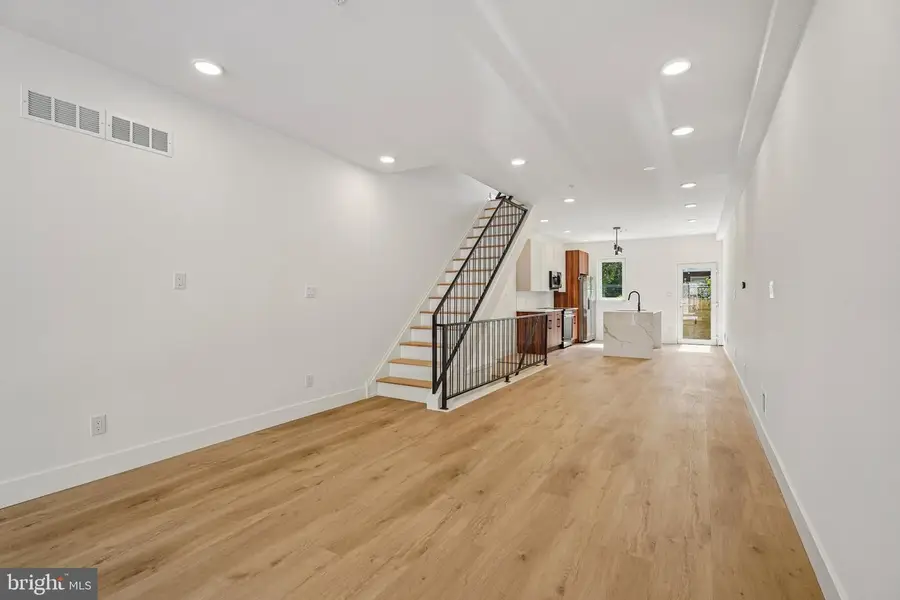 4018 Cambridge St, Philadelphia, PA 19104 - #2